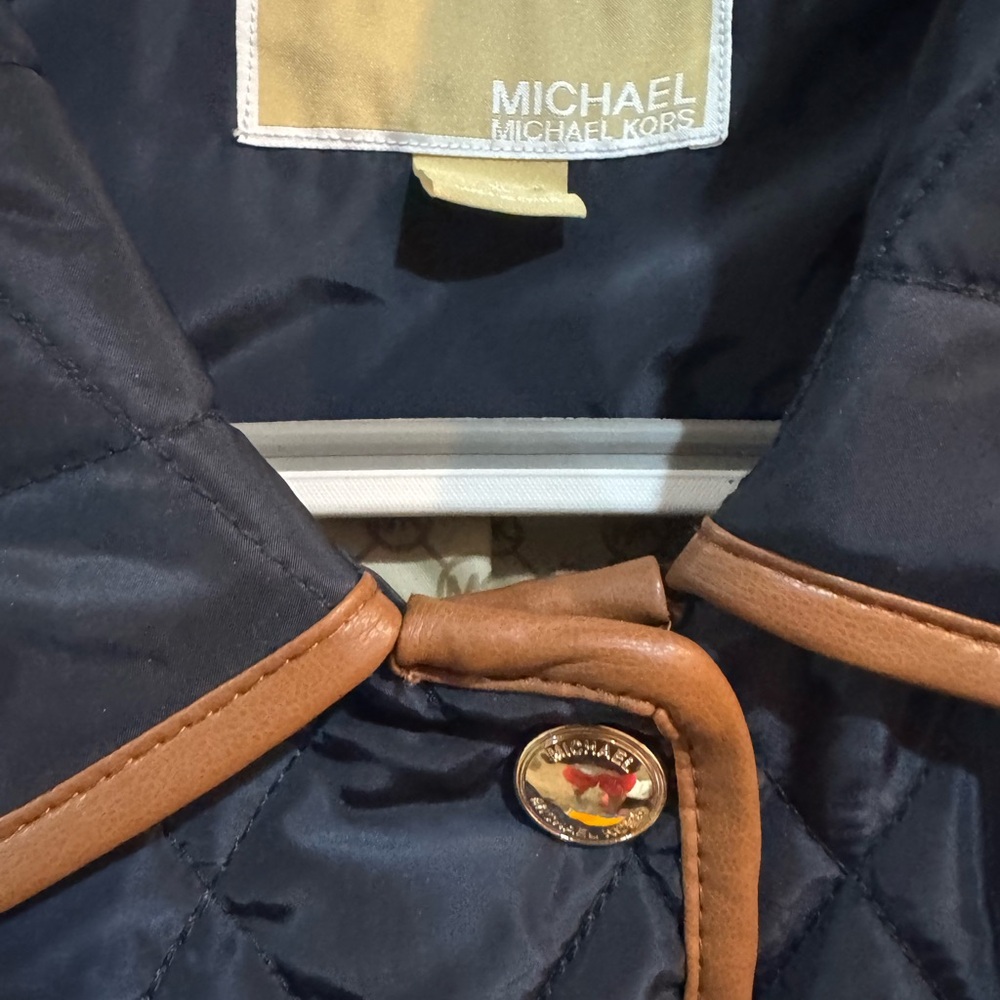 Michael Kors Navy Quilted Jacket with Tan Trim - Picture 6 of 9
